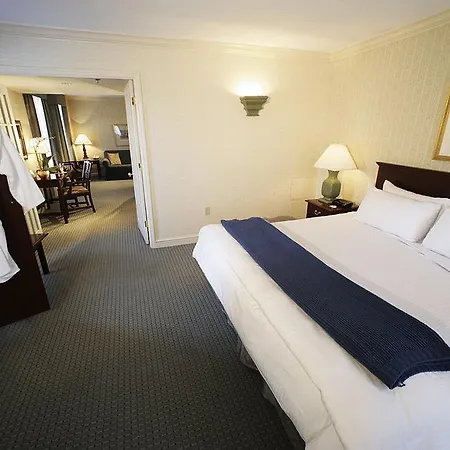 Hotel Monticello